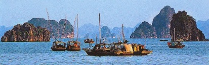 Vietnam: Halong Bay mit Dschunken